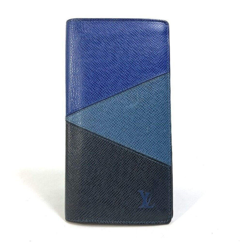 LOUIS VUITTON M30713 Taiga V Portefeuille Brazza NM Two fold Long Wallet